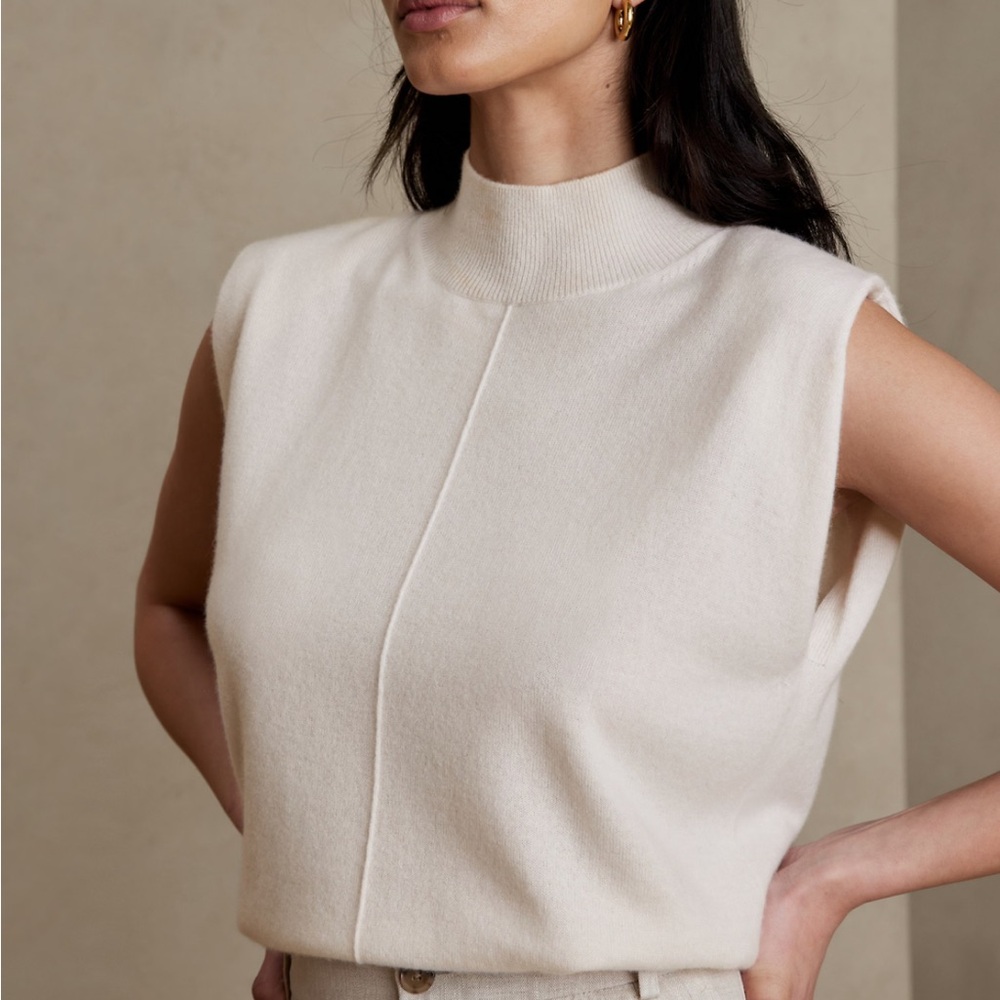 Banana Republic Franca Cashmere Padded Shoulder Sweater Sleeveless Cream Top S